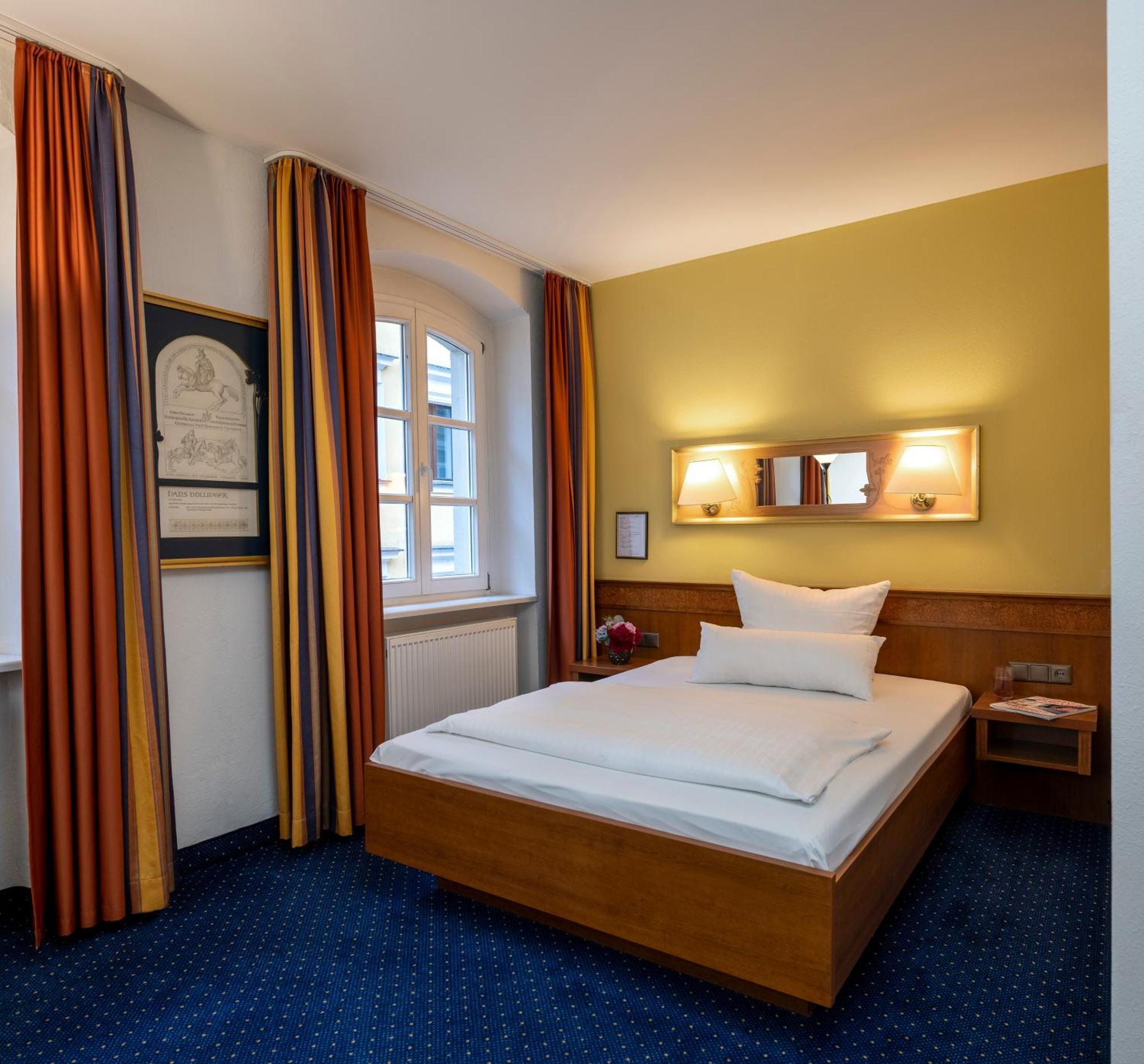 Hotel Altstadthotel Der Patrizier Regensburg
